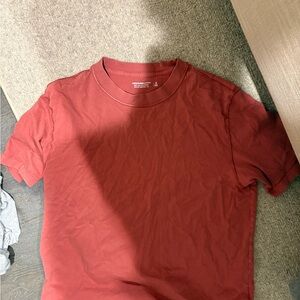 Abercrombie & Fitch Short-Sleeve Crew Tee in Burgundy